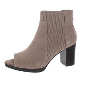 Bella Vita Ankle boots